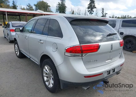2013 Lincoln Mkx z USA, uszkodzony, nr VIN 2LMDJ6JK8DBL23234